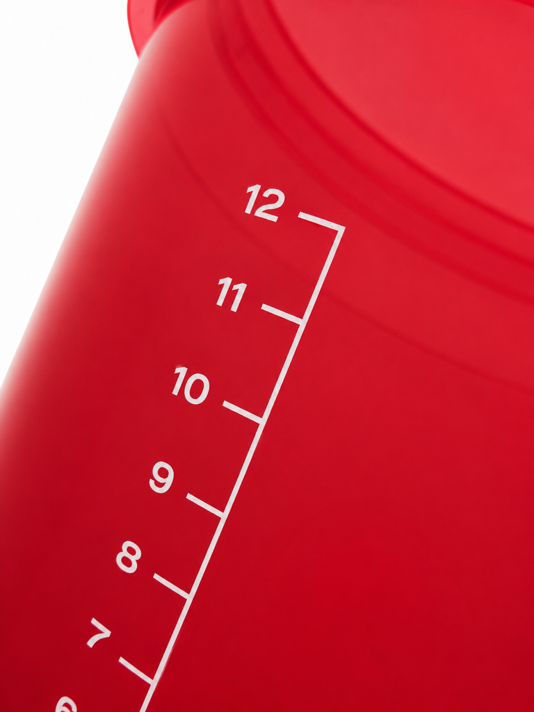 Seau Benbow 20 L gradué avec séparateur – Rouge RINSE